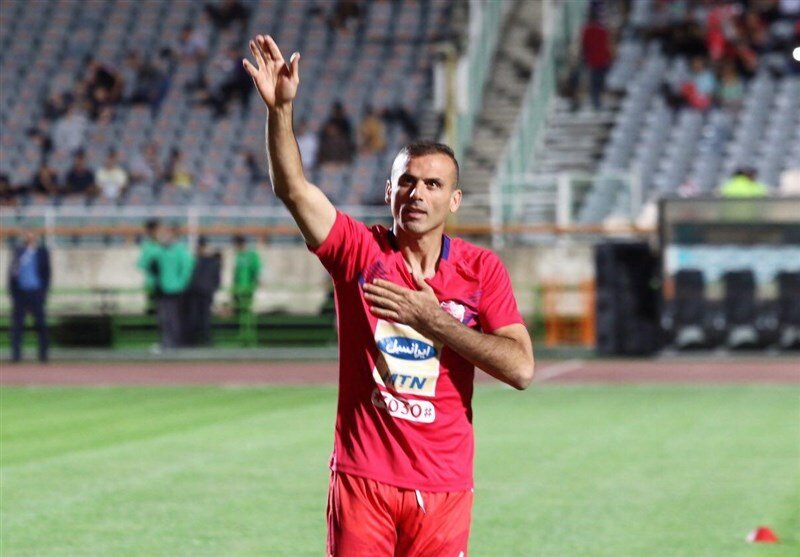 وداع‌ پیرمردها با مستطیل سبز