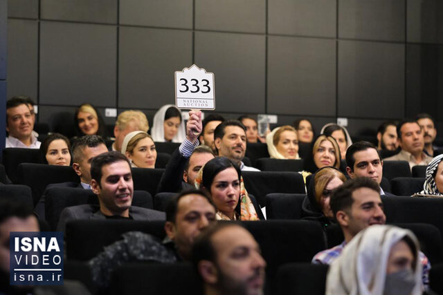 ویدئو / از توقیف دو نمایش تا اعتراض به حراج ملی