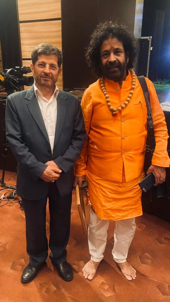 پابرهنه عاشق!