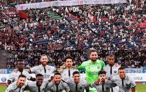 کنایه سنگین هواداران ژاپنی به پی اس جی/عکس