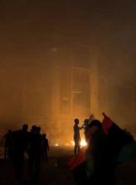 گروه معترض لیبی می گوید که تجمعات باید تا رسیدن به اهداف ادامه یابد