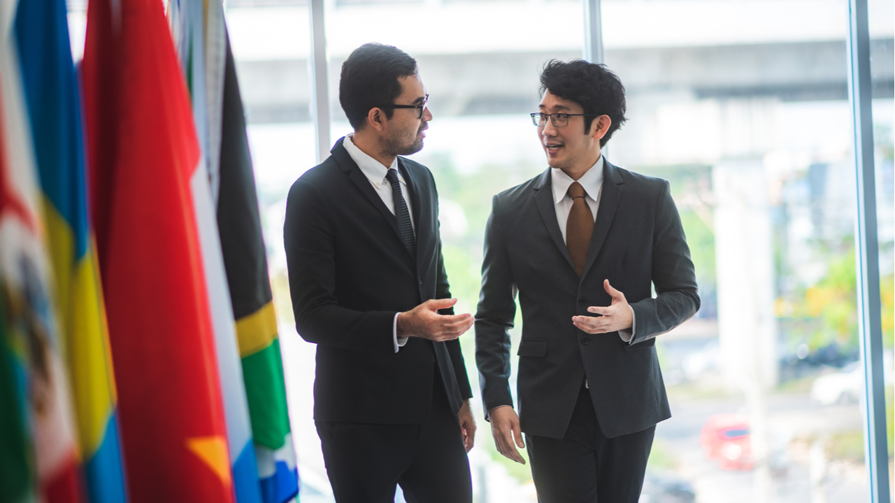 گزارش فاش شده است که ایالات متحده از ژاپن می‌خواهد به صرافی‌های رمزارز، استخراج‌کنندگانی که با روسیه کار می‌کنند، فشار بیاورد