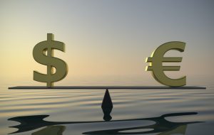 یورو در برابر دلار آمریکا به کمترین میزان در 20 سال گذشته رسید، از 1.028 دلار به ازای هر واحد استفاده کرد – تحلیلگر می گوید برابری قریب الوقوع است – اقتصاد بیت کوین نیوز