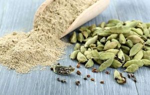 چگونه در خانه پودر هل درست کنیم؟