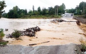 کشف جسد آخرین مفقودی سیل در فیروزکوه / جستجو برای یافتن ۵ مفقودی در ۳ استان