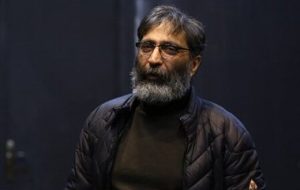 آقای راد، دلیل انصراف شما مشکلات تئاتر بود یا درگیری در پروژه نمایش خانگی؟