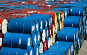 افزایش تقاضا قیمت نفت را بالا برد افزایش تقاضا قیمت نفت را بالا برد