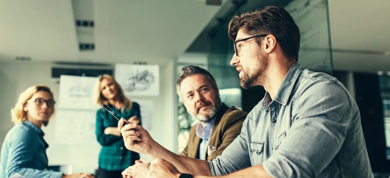 مکالمه صحبت کردن جمع اجتماعی محل کار