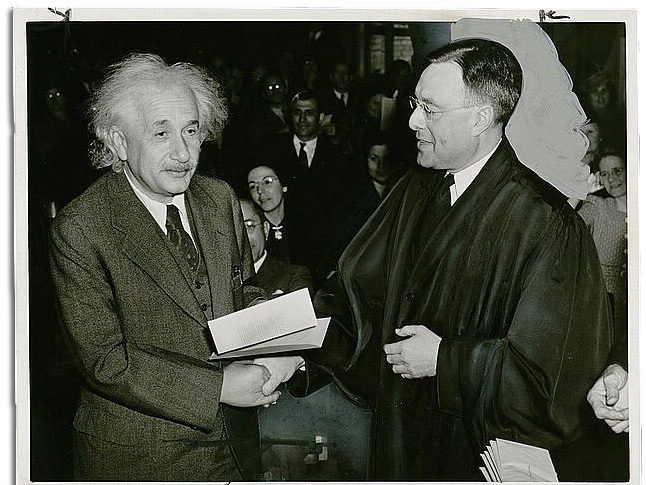 زندگی انیشتین