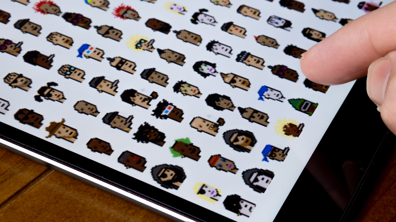 آزمایشگاه‌های یوگا رسماً حقوق IP مرتبط با کریپتوپانک‌ها، NFT‌های Meebits را منتشر می‌کند - گزارش دیجیتال Galaxy از مجوز BAYC انتقاد می‌کند