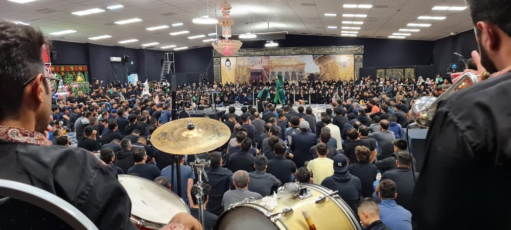 استقبال با شکوه از مراسم تعزیه حسینی در سوئد/ عکس