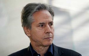 ایالات متحده از گزارش هایی مبنی بر اتهام «مقامات غیرقانونی» خارجی ها در اوکراین نگران است