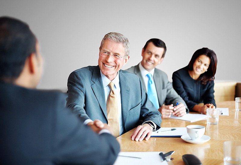 با این ۱۱ کار، همیشه در محیط کار محترم باشید