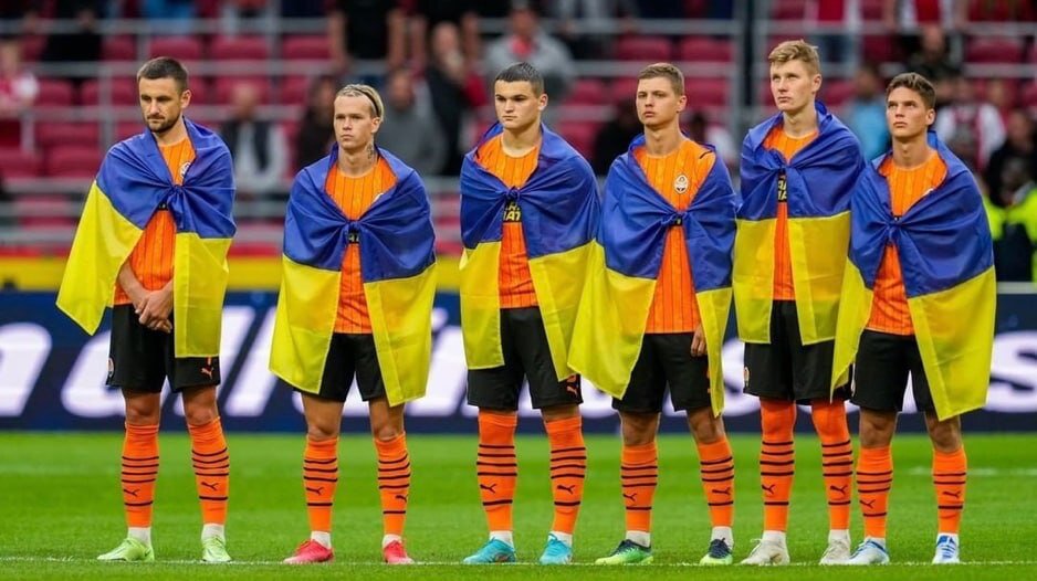 بازگشت فوتبال به کشور جنگ‌زده!/عکس