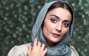 بازیگر سریال جزیره: با یک لبخند می‌توانیم در بهتر شدن حال یکدیگر سهیم باشیم