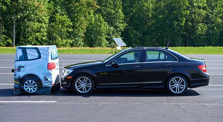 ترمز اضطراری خودرو چیست؟