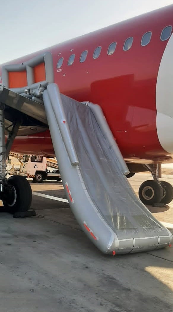 خسارت میلیونی مسافران عصبانی پرواز نجف - تهران  به هواپیما + عکس