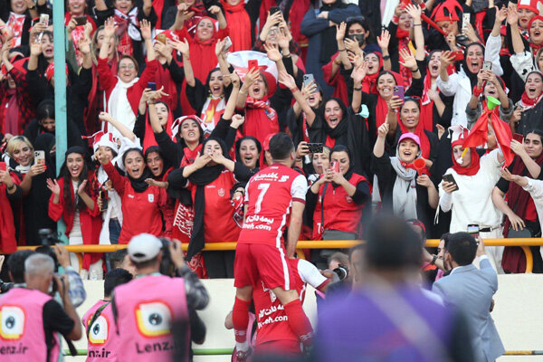 خوش‌قدم بودن زنان برای پرسپولیس