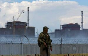 هشدار ناظر هسته ای سازمان ملل در مورد نیروگاه اوکراین  روسیه ده ها شهر را گلوله باران کرد