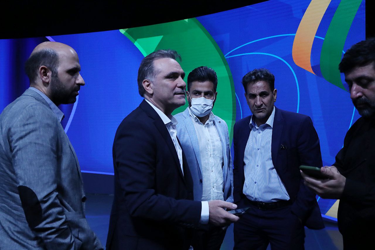 واکنش آنی رقبای تاج از شنیدن خبر لغو مجمع انتخاباتی/عکس