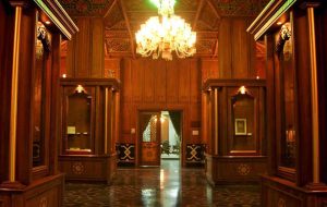 وزیر میراث فرهنگی: جای آثار تاریخی در ویترین موزه است نه مخزن وزیر میراث فرهنگی: جای آثار تاریخی در ویترین موزه است نه مخزن