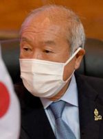 ژاپن وزیر دارایی و وزیر خارجه را در کابینه جدید خود حفظ می کند