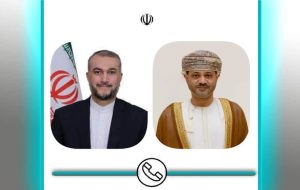 گفتگوی تلفنی وزیران خارجه ایران و عمان