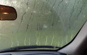 چگونه از بخار گرفتگی شیشه خودرو جلوگیری کنیم؟ + عکس