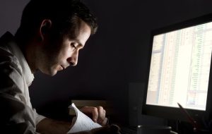 شب کاری برای سلامتی ضرر دارد؟