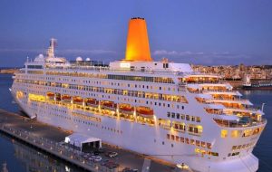 خبر جدید رستم قاسمی؛ سفر یک روزه به جام جهانی با کشتی کروز خبر جدید رستم قاسمی؛ سفر یک روزه به جام جهانی با کشتی کروز