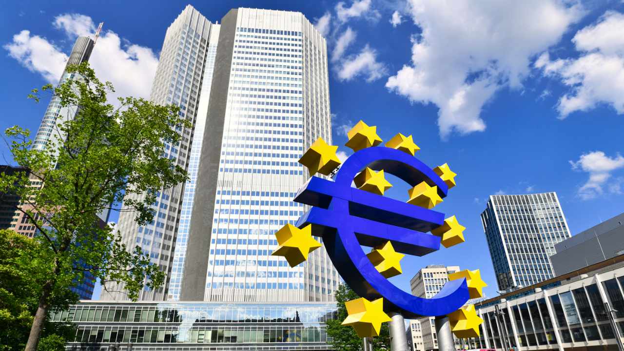 ECB آمازون و 4 شرکت دیگر را برای کمک به توسعه یورو دیجیتال انتخاب می کند