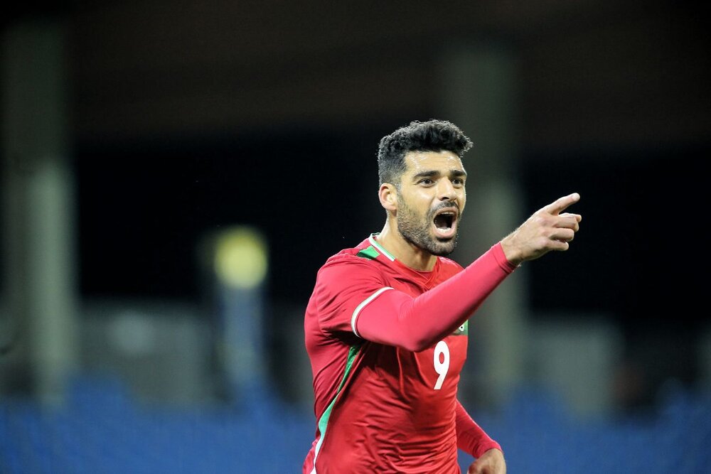 استقبال ویژه طارمی از بازگشت کی‌روش/عکس