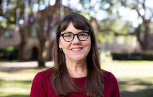 بازگرداندن فیلسوفان زن به تاریخ