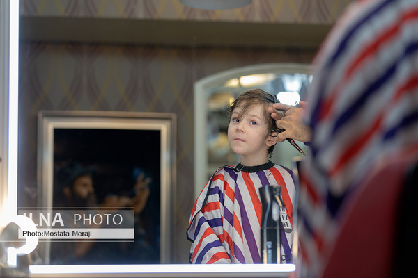 تورم یقه آرایشگران را هم گرفت/ معضل بزرگ سالن‌های پیرایش در تهران