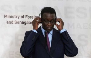 رئیس جمهور سنگال مکی سال آمادو با را به عنوان نخست وزیر معرفی کرد