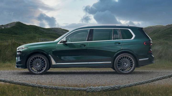 عکس | لوکس‌ترین شاسی‌ بلند بی‌ام‌و معرفی شد