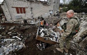 قانونگذاران آمریکایی وعده پول و تسلیحات بیشتر را در مواجهه اوکراین با طوفان پوتین می دهند.