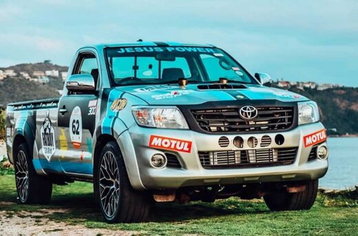 تویوتا هایلوکس