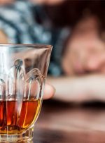مرگ سه نفر به‌دلیل مصرف الکل تقلبی/ ۱۸ نفر بستری شدند