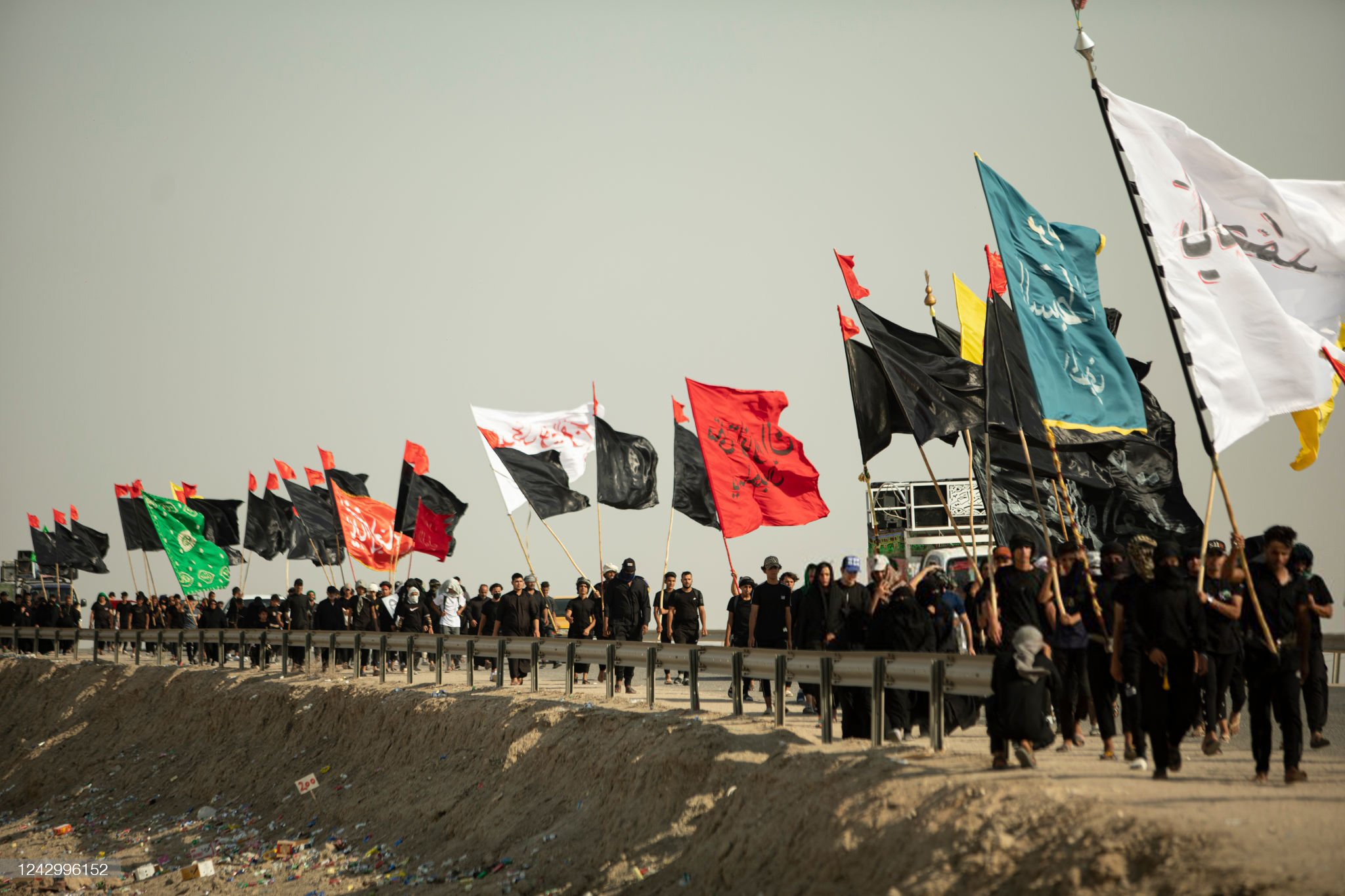 سرگردانی ارزی زائران