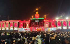 هر کس از ظنی شده یار حسین (ع)