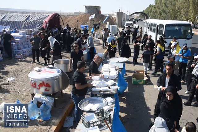 ویدئو / میزبانی مردم کرکوک از زائران اربعین