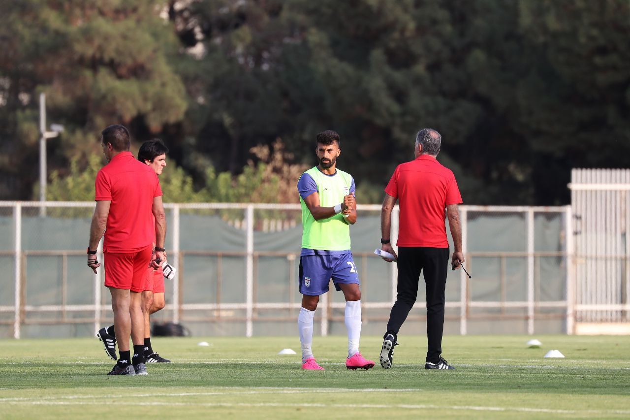 کی‌روش اجازه پنالتی زدن به رامین رضاییان نداد!/عکس