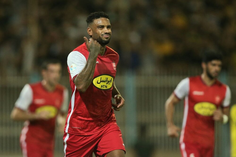 یورگن لوکادیا آقای گلی در کلاس جهانی!/عکس