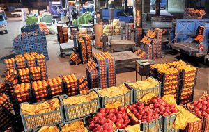 قیمت انواع میوه و تره بار/ یک کیلو خیار، نارنگی و گلابی چقدر قیمت خورد؟ +جدول