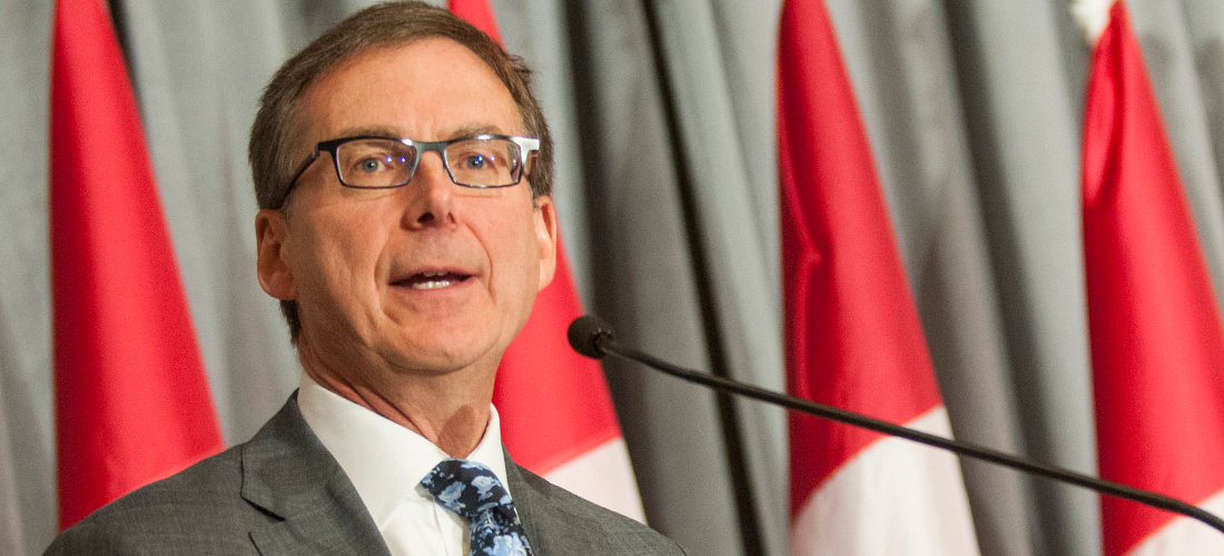 تیف مکلم کانادایی اصرار دارد که «افزایش نرخ تضمینی است»، ستون‌نویس کانادایی می‌گوید رئیس بانک مرکزی «باید برود»
