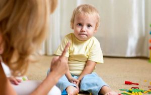 ۲۰ قانون برای اینکه فرزندان بهتری داشته باشیم ۲۰ قانون برای اینکه فرزندان بهتری داشته باشیم