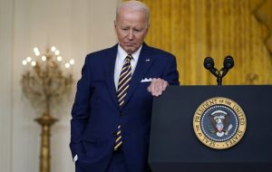 صفحهٔ درخواستی شما یافت نشد.