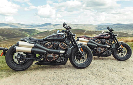 خالق غرش های مهیب در خیابان ها! / قدیمی‌ترین برند موتور که توسط پلیس ایران استفاده می شد