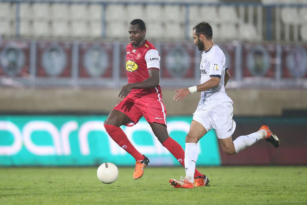 حسرت یاغی پرسپولیسی‌ها در سن‌سیروس/عکس